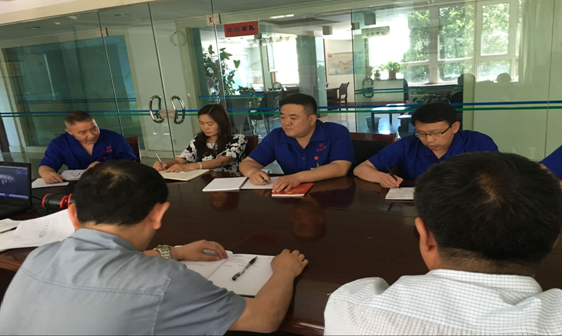 天山制藥黨總支深入學(xué)習(xí)黨的十八屆六中全會及習(xí)近平在全國國有企業(yè)黨建工作會議精神的講話